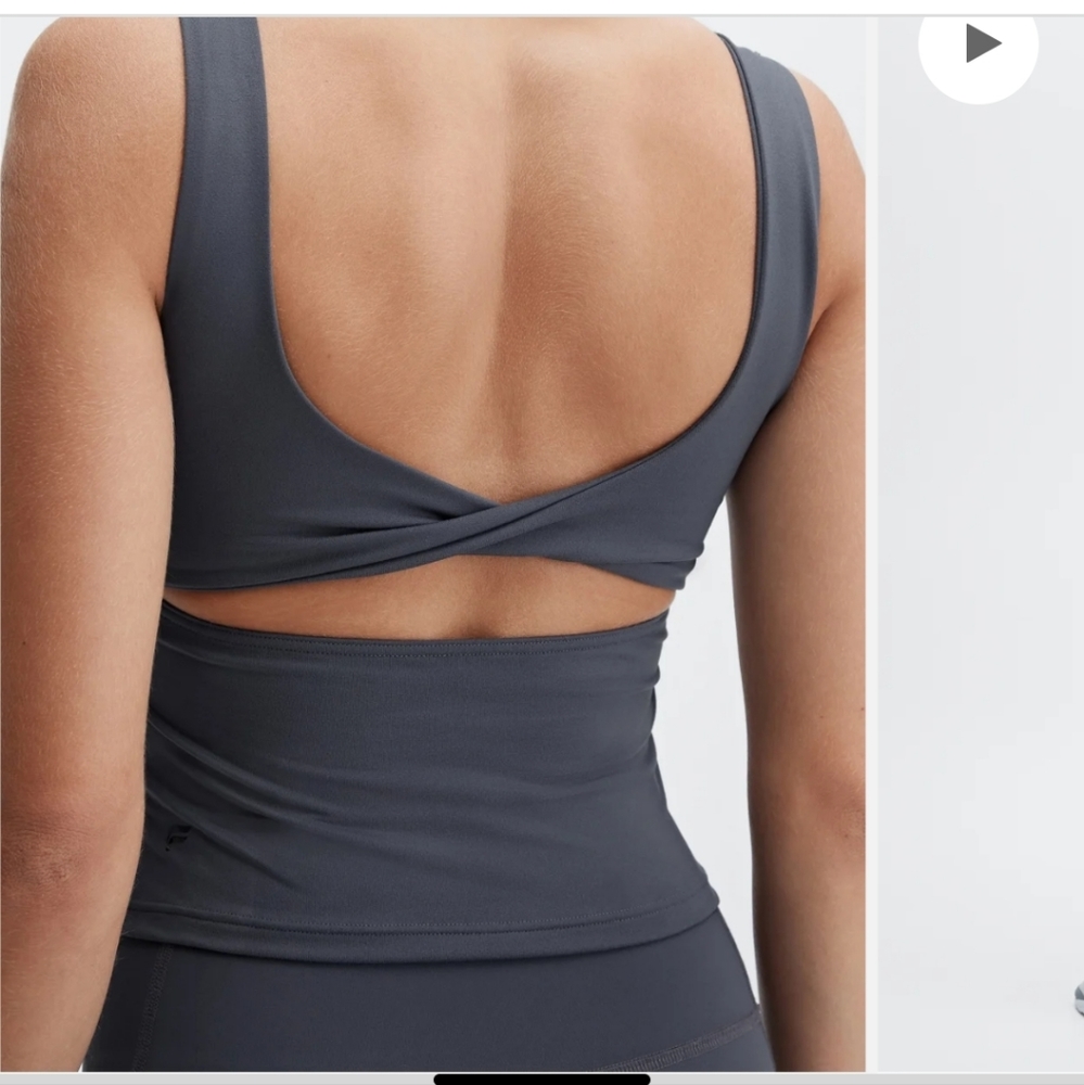 Fabeletics workout tank/built in bra